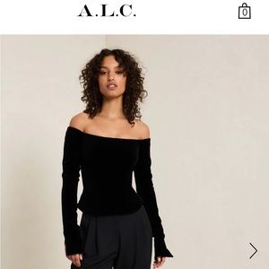 A.L.C. Off-shoulder Cassie velvet top size 8 ( fits Small like 6 )